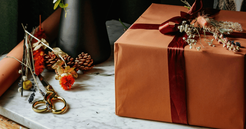 Un joli cadeau créatif prêt à être offert