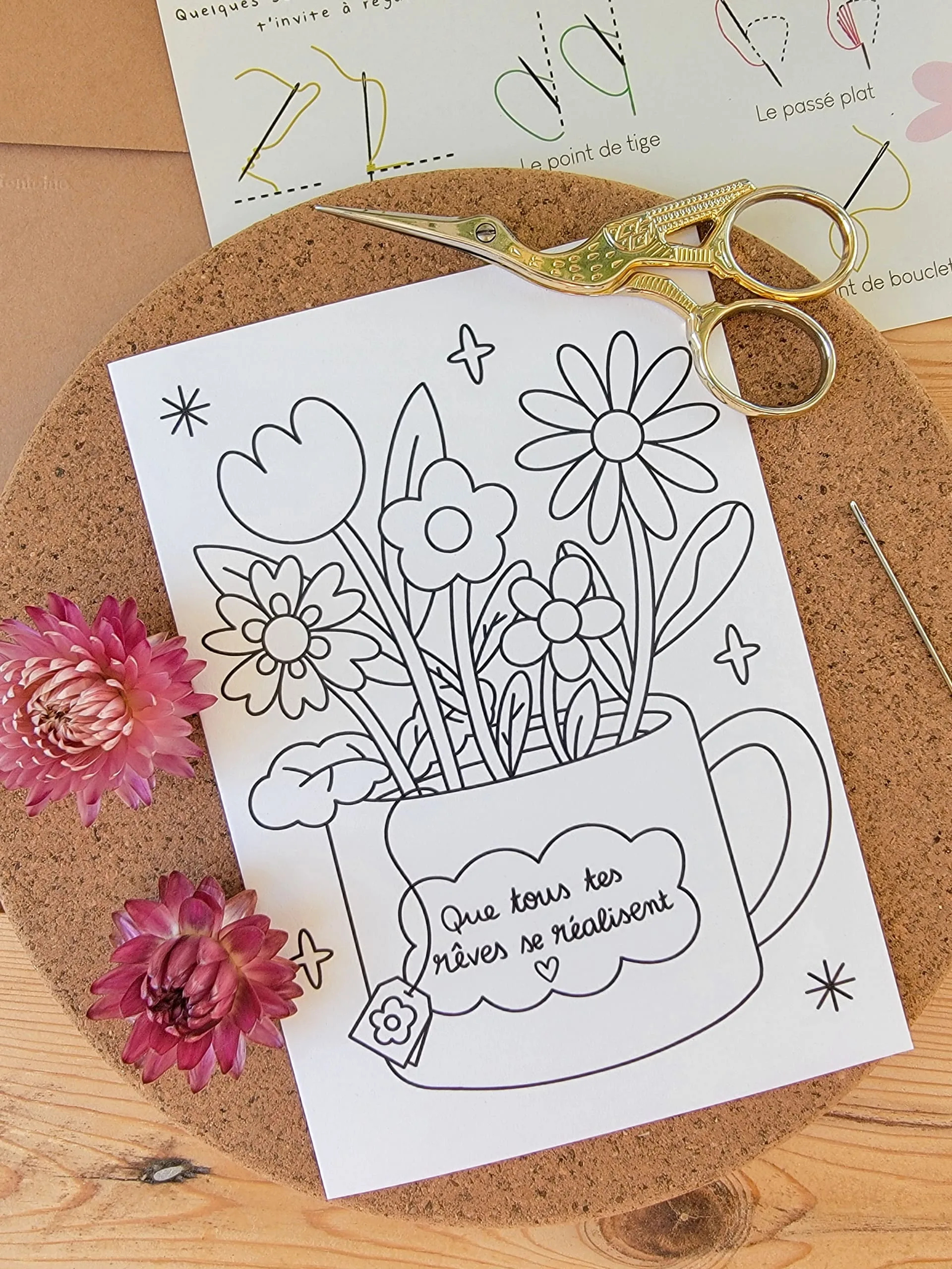 Carte de vœux à broder – La Tasse Fleurie – Image 2